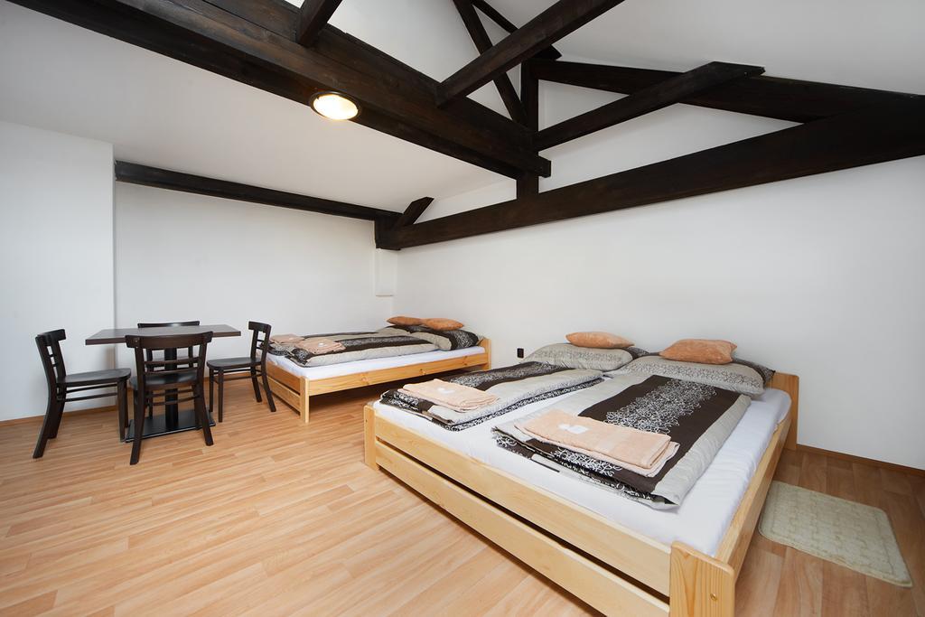 Usedlost Kotlarka Hotel Prague Room photo